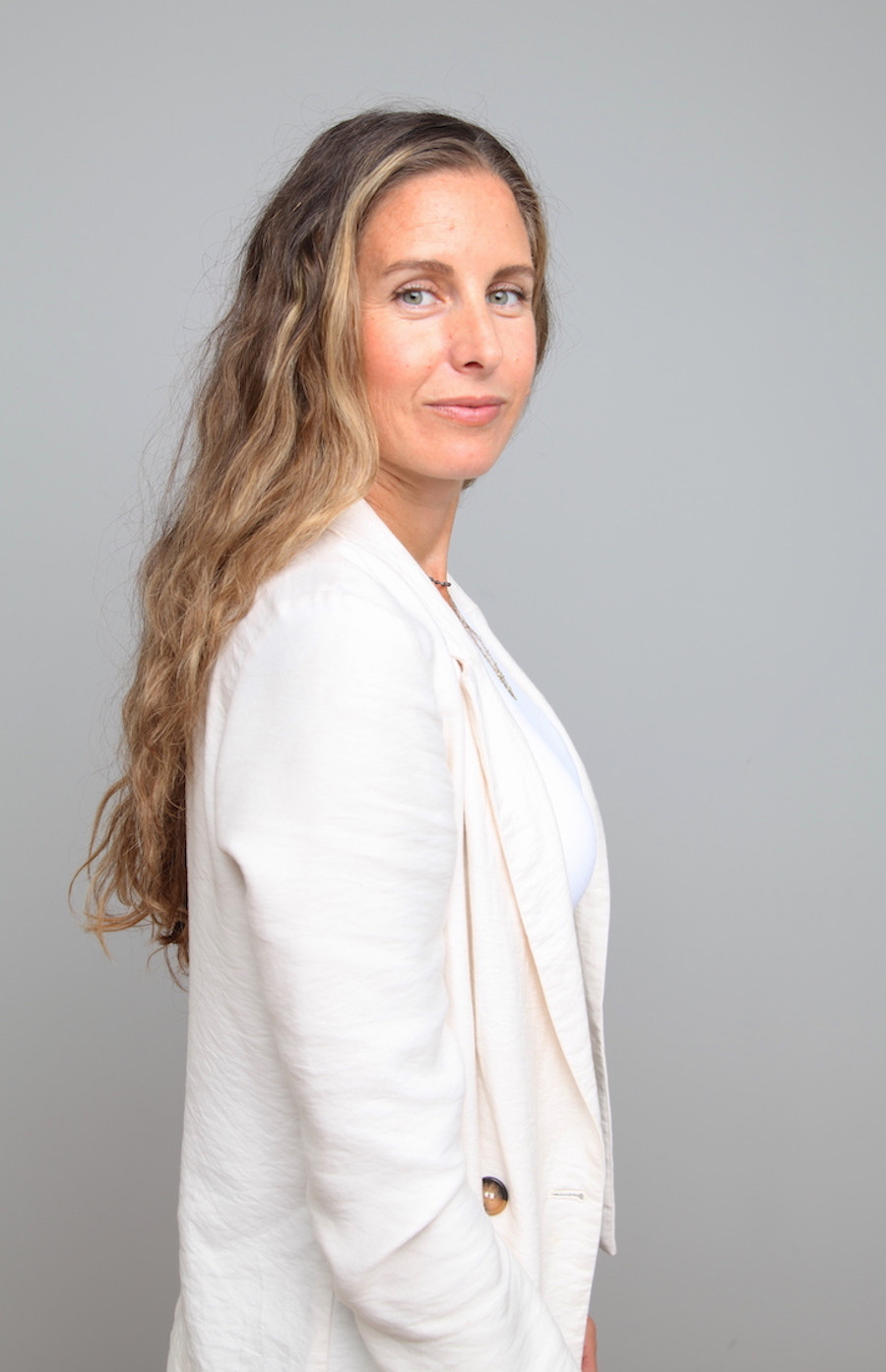 Alexandra R. | Agency Icon